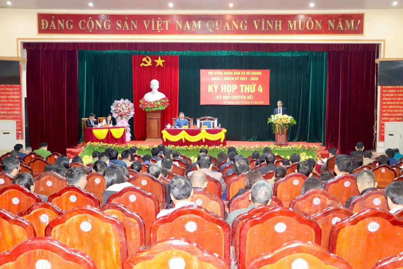 KỲ HỌP CHUYÊN ĐỀ THỨ 4 HĐND XÃ VŨ QUANG: THỐNG NHẤT 3 NGHỊ QUYẾT TRỌNG TÂM