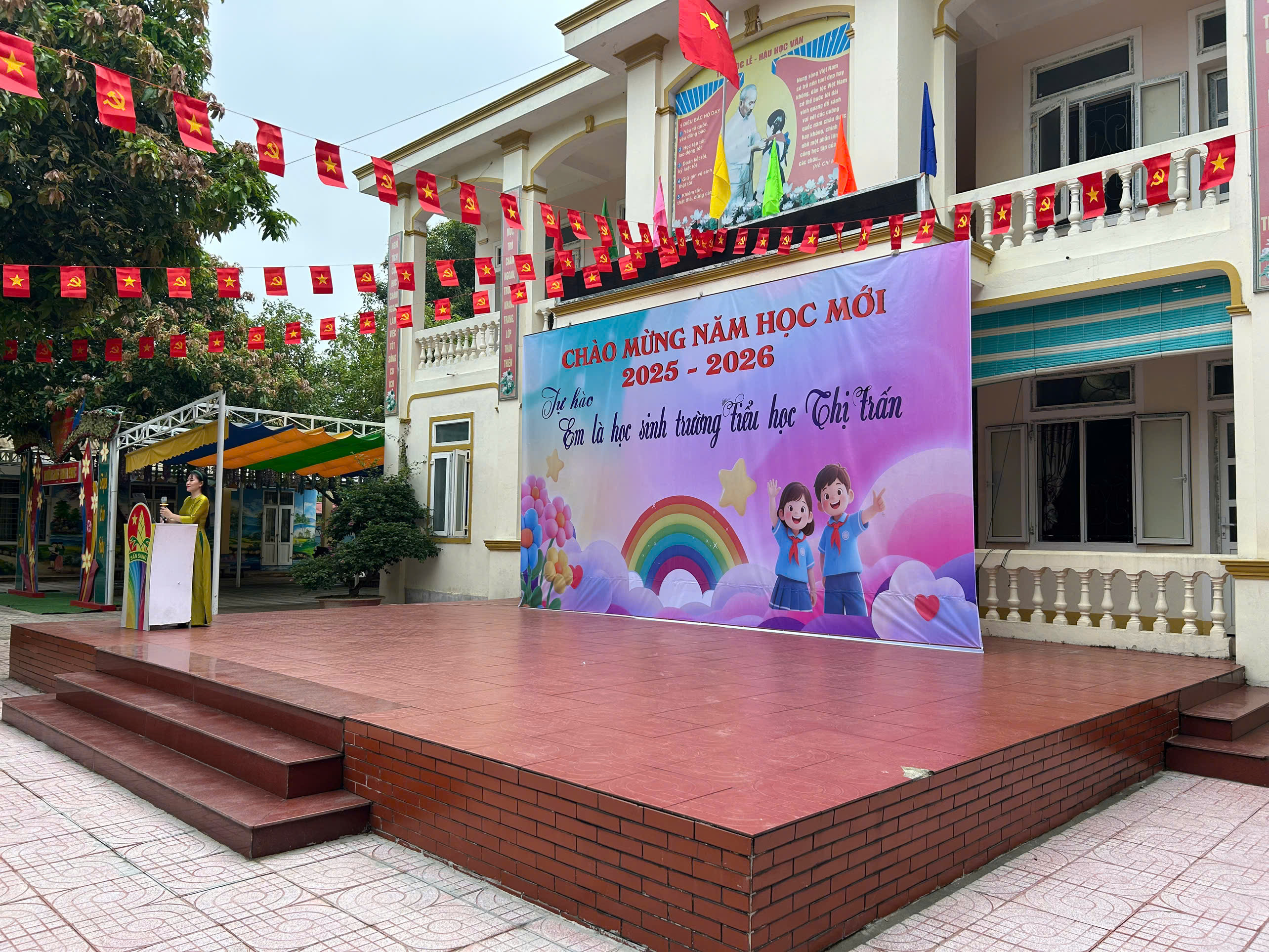  Thông tin cảnh báo an toàn tham gia giao thông đầu năm học mới