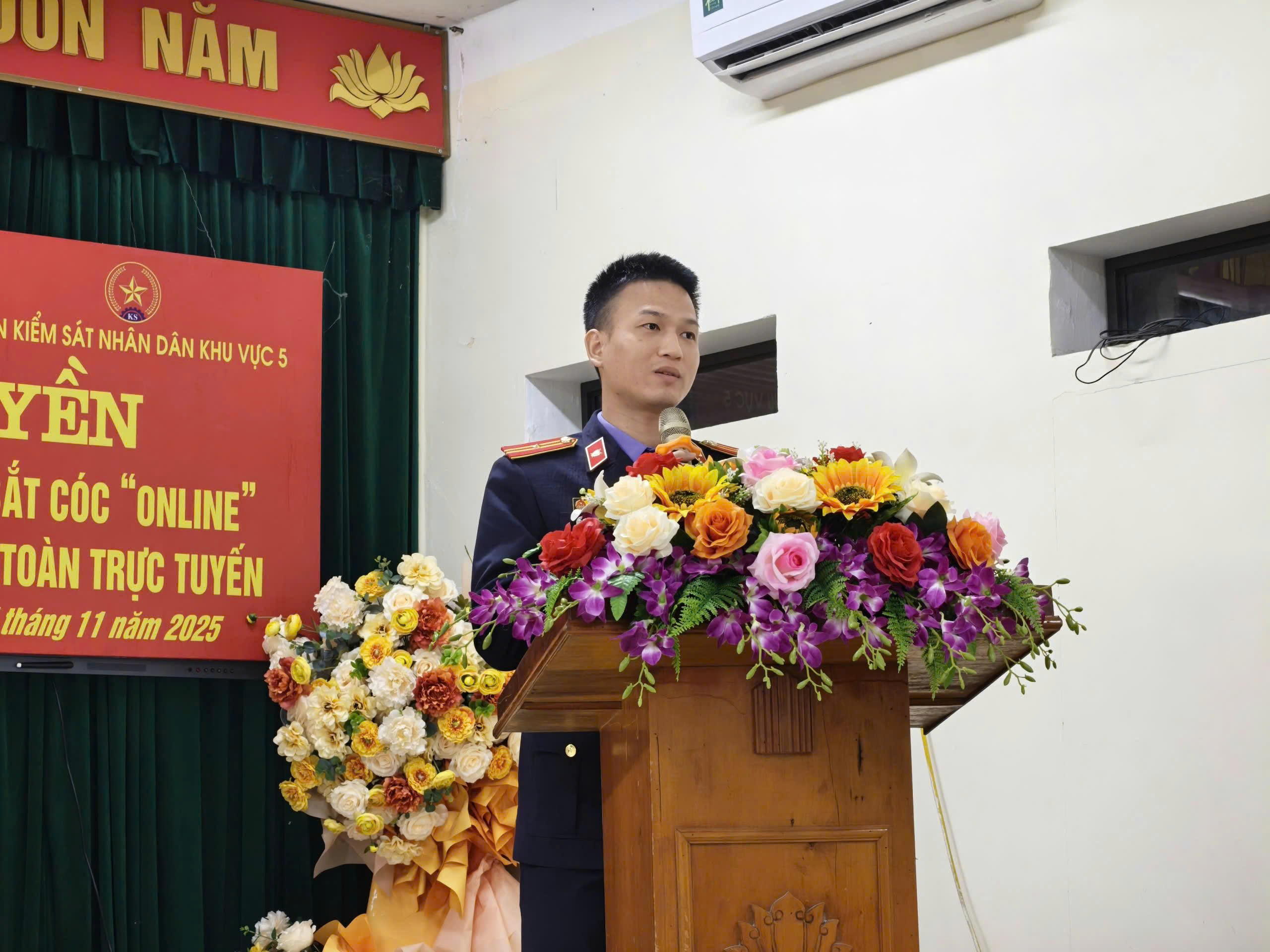 Hưởng ứng tháng hành động vì pháp luật