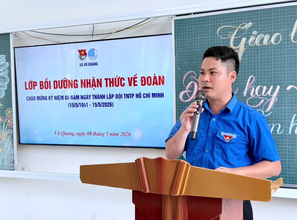 Bồi dưỡng nhận thức về Đoàn cho 66 thanh niên ưu tú trường Trung học & Trung học cơ sở Quang Thọ 