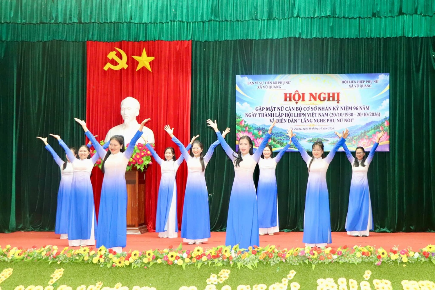 Xã Vũ Quang (Hà Tĩnh) tổ chức gặp mặt nữ cán bộ cơ sở và Diễn đàn “Lắng nghe phụ nữ nói”