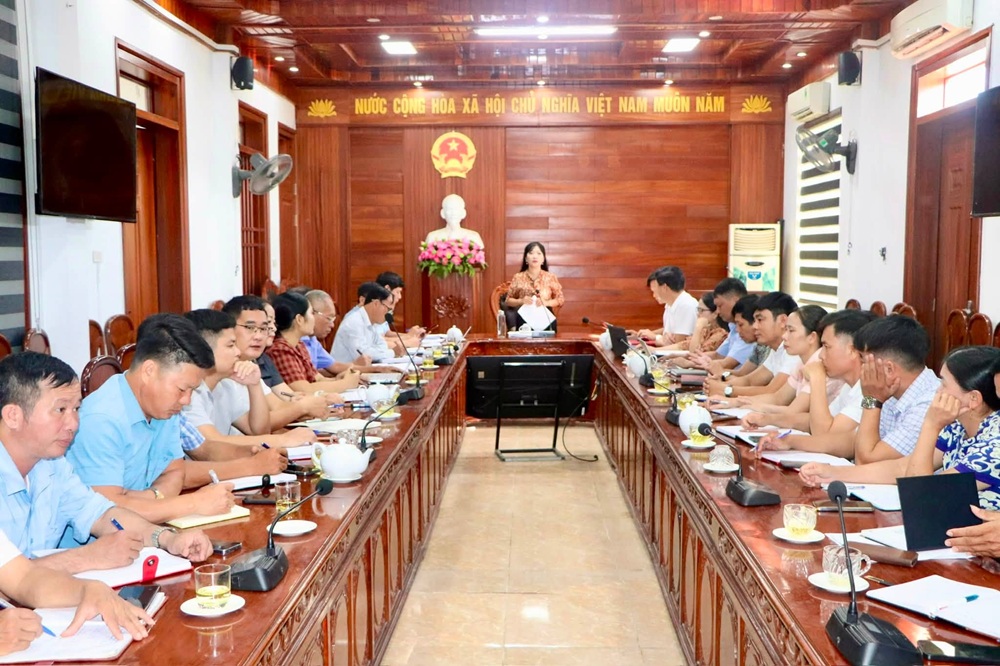 UBND xã Vũ Quang tổ chức phiên họp thường kỳ tháng 8 năm 2026.