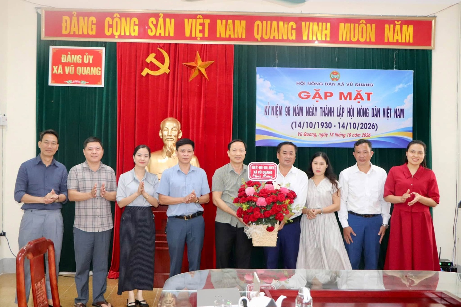 Hội Nông dân xã Vũ Quang gặp mặt kỷ niệm 96 năm Ngày thành lập Hội